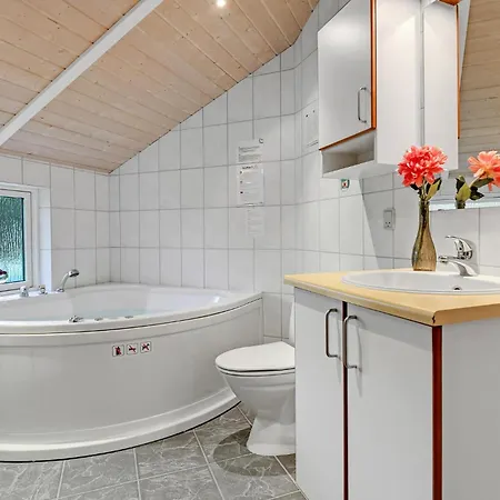 Gemütliches Haus In Hadsund Mit Sauna Ferienhaus