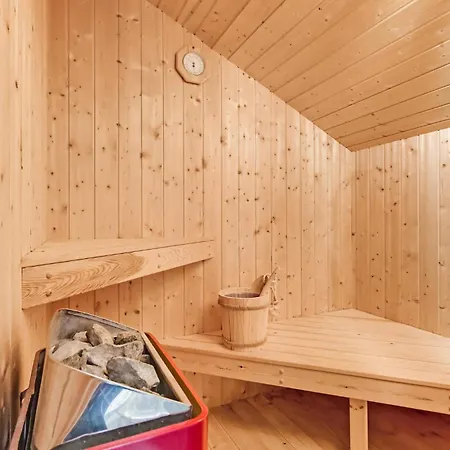 Gemütliches Haus In Hadsund Mit Sauna Ferienhaus Hadsund